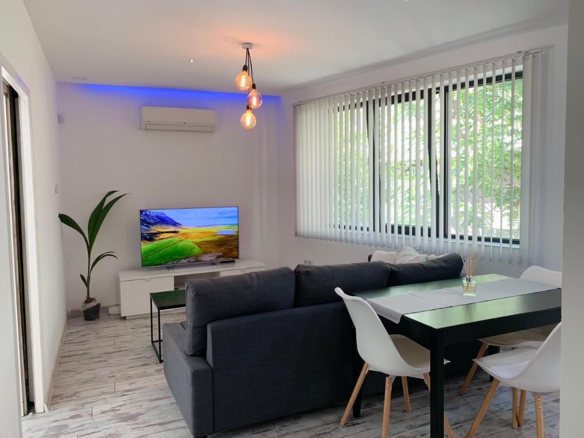 Nordic Style Apartment With Underground Parking Sofia Eksteriør bilde