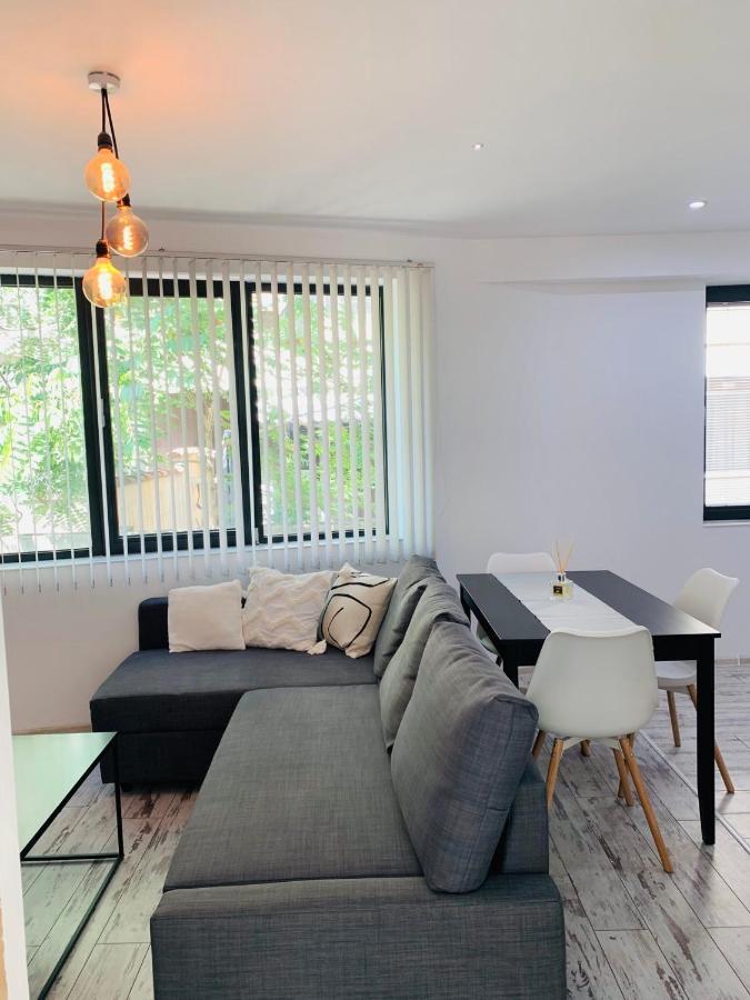 Nordic Style Apartment With Underground Parking Sofia Eksteriør bilde