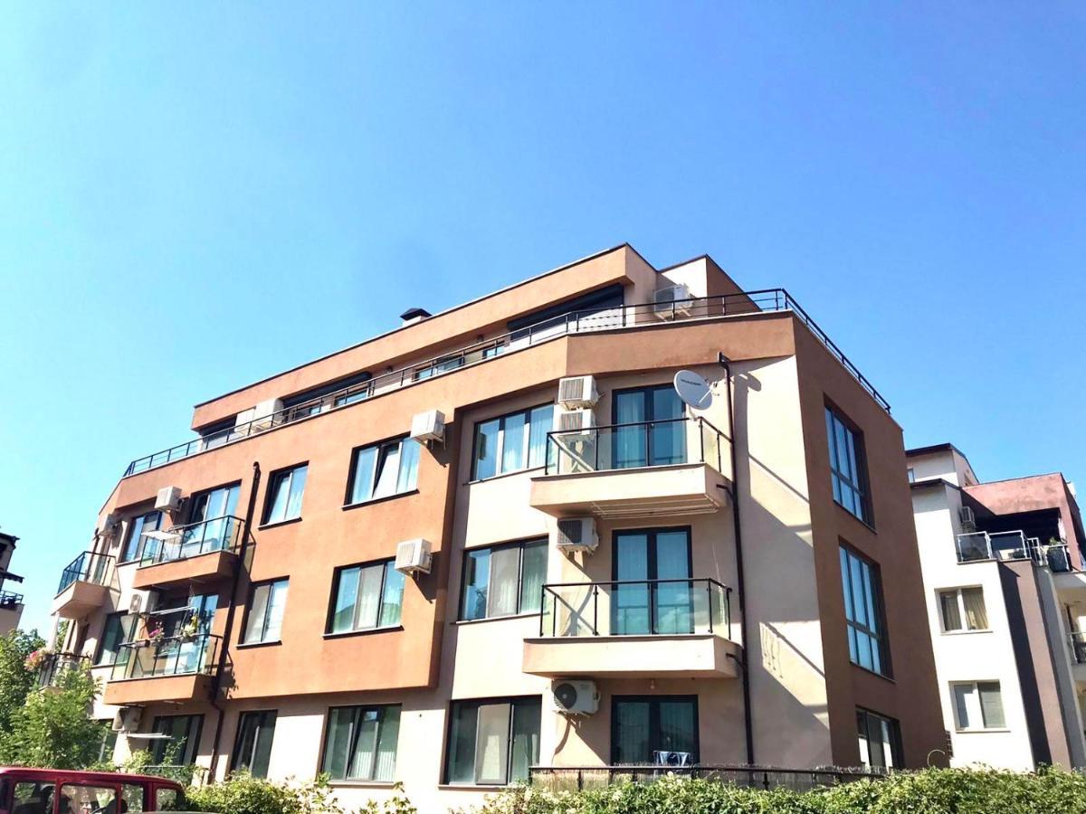 Nordic Style Apartment With Underground Parking Sofia Eksteriør bilde